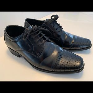 Boys 5M Stacy Adams tie dress shoes